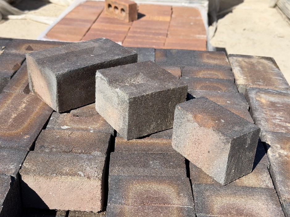<p>Dry Press Solid House Assorted Bricks</p>