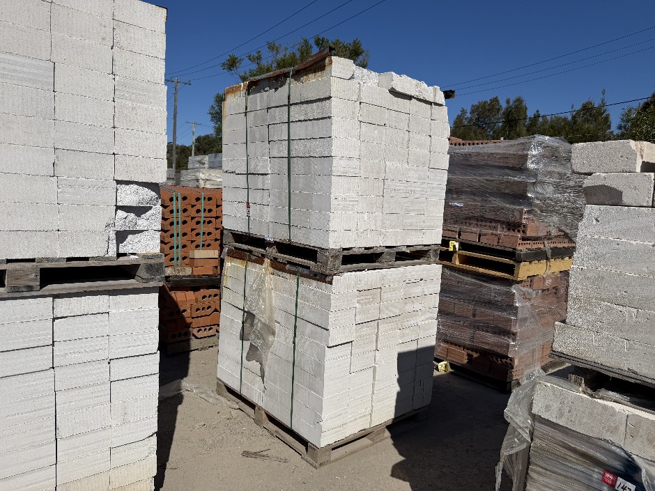 Hebel Building Blocks - White Smooth Face 600mm x 100mm x 200mm 200 Bloc