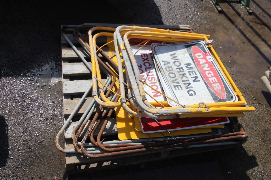 <p>A Frame Road Signage</p>