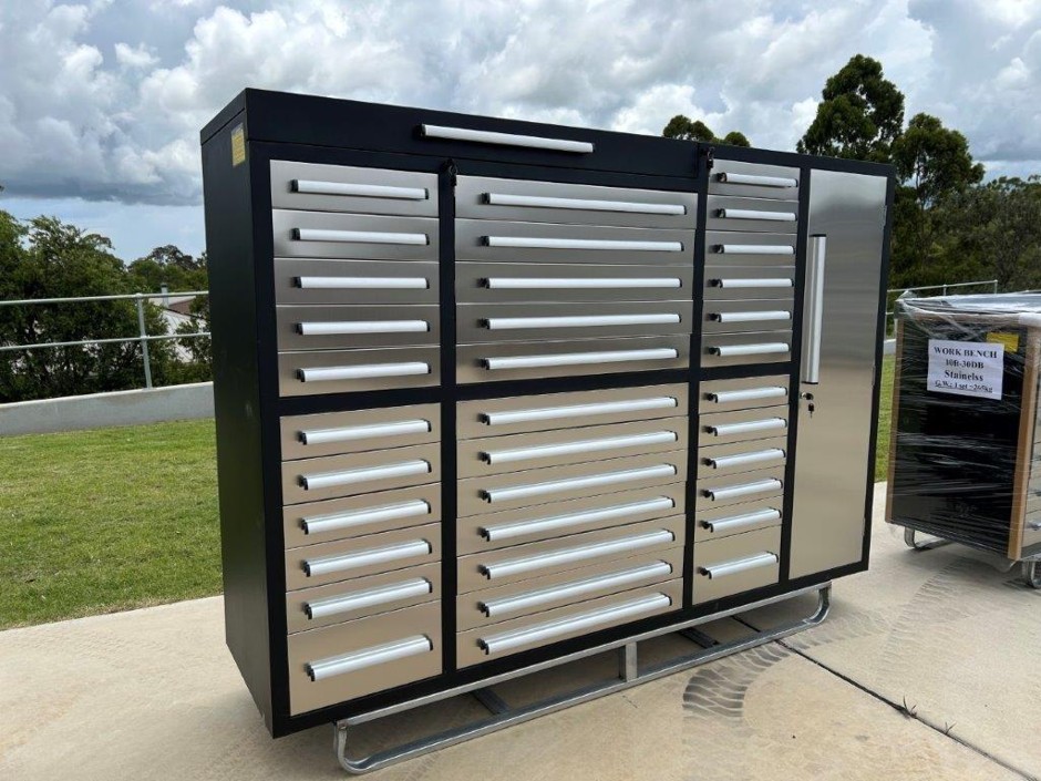 35 Drawer Stainless Steel Tool Storage Chest(Unused),