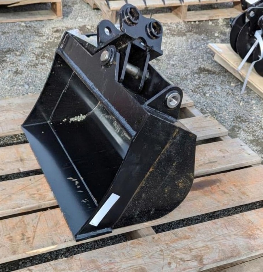 Unused 2026 MIVA 24in Tilting Excavator Bucket - [Excavator Attachments]