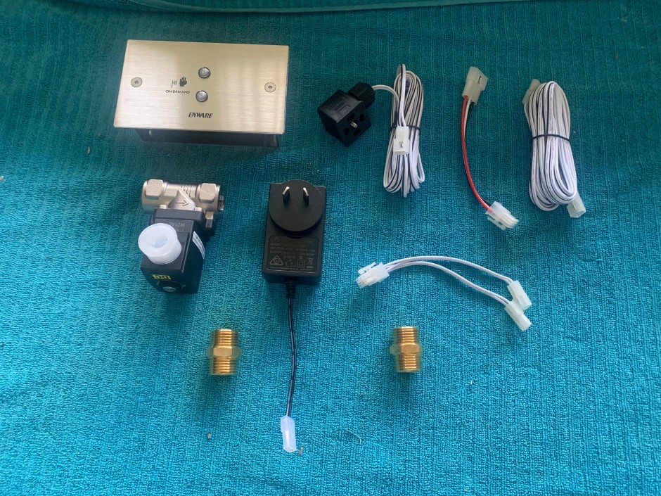 1 x Enware On/Off Demand Sensor Tap, No Spout (Unused)