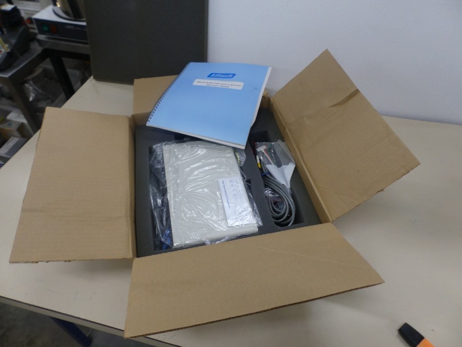 <p>HPLC solvent recycler</p>