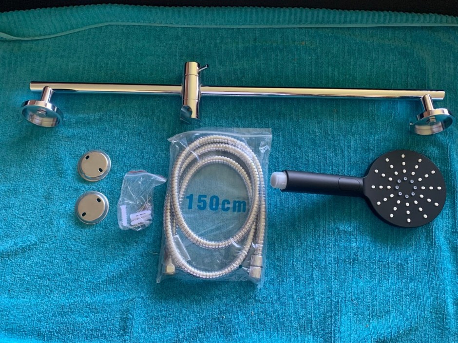 1 x Multitude Shower Rail with Black Hand Held (Unused)