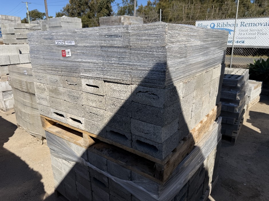 Concrete Building Blocks - Code 10.03 Grey with Smooth Face 90mm x 190mm
