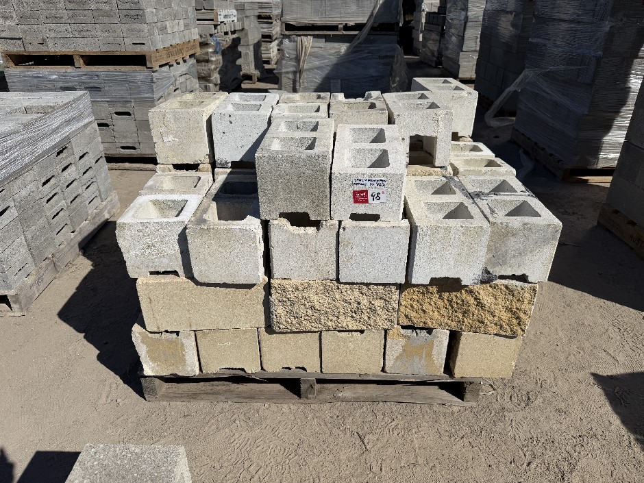 Concrete Building Blocks - Assorted Rock Face 70 Blocks, 1 Pallet