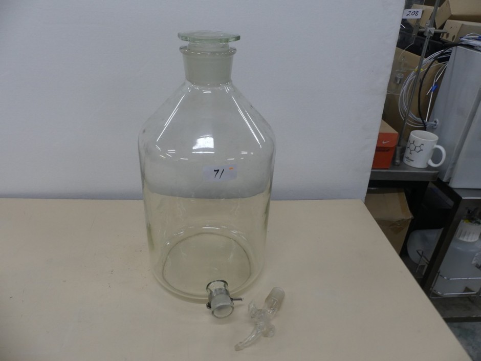Aspirator Bottle 10 Litre Capacity with Ground Glass Tap & Stopper