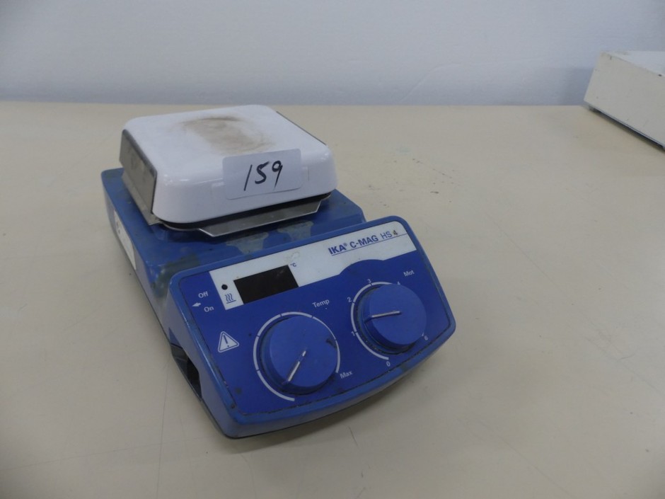 Hotplate Magnetic Stirrer Variable Speed & Temperature Control