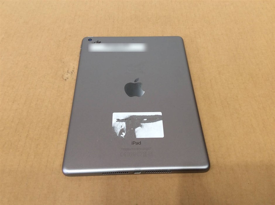 APPLE iPad 5 (A1822 ) 32GB Tablet