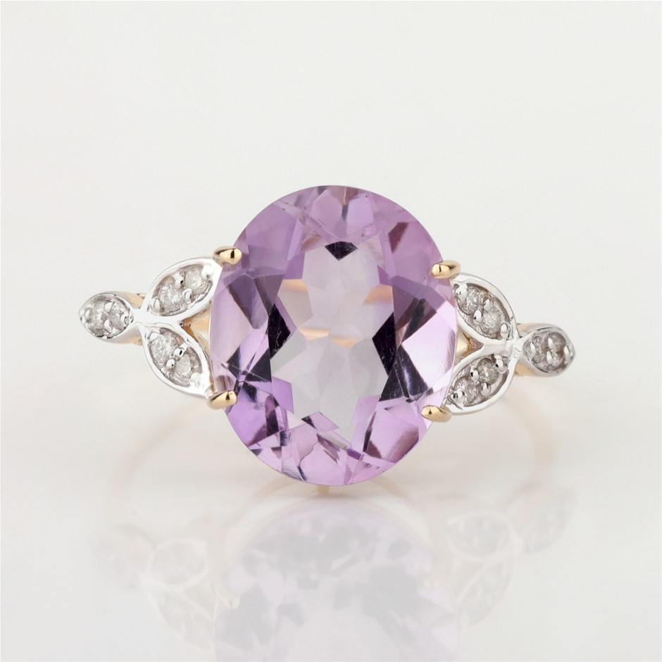 Yellow Gold Natural Amethyst & Diamond Ring with IGI valuation