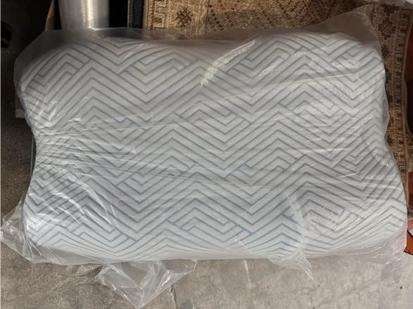 Ergonomic Pillow