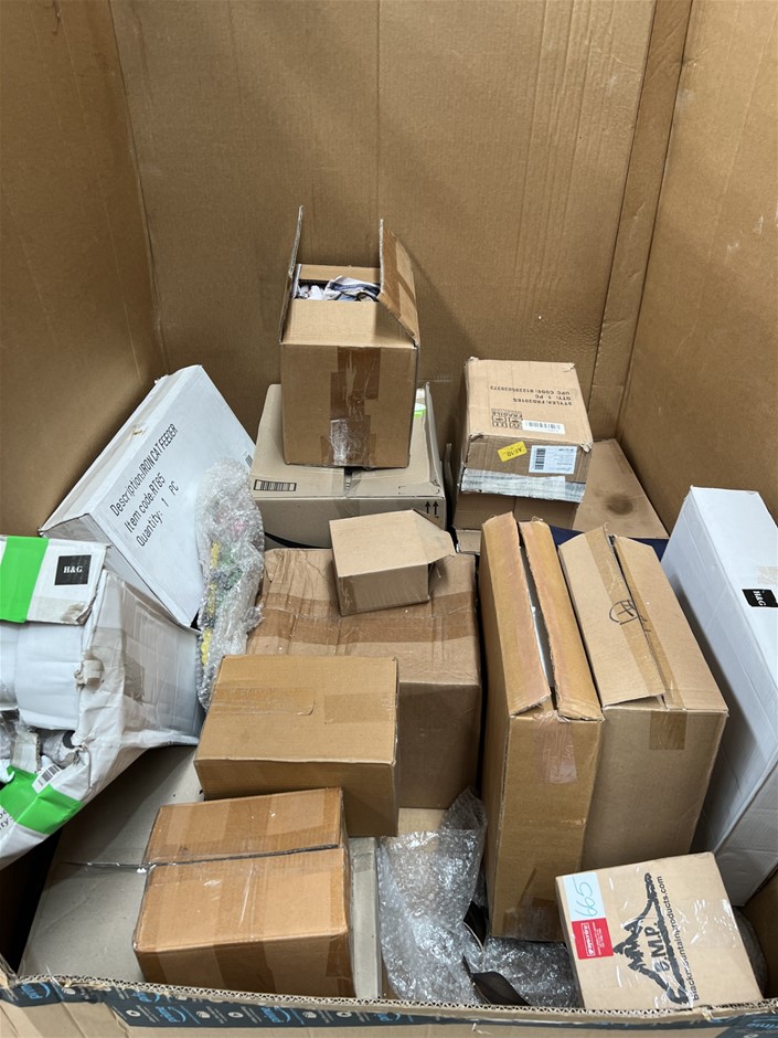 14 x Assorted Home Decor. NB: Photo as is. Some Not in Original Packaging,