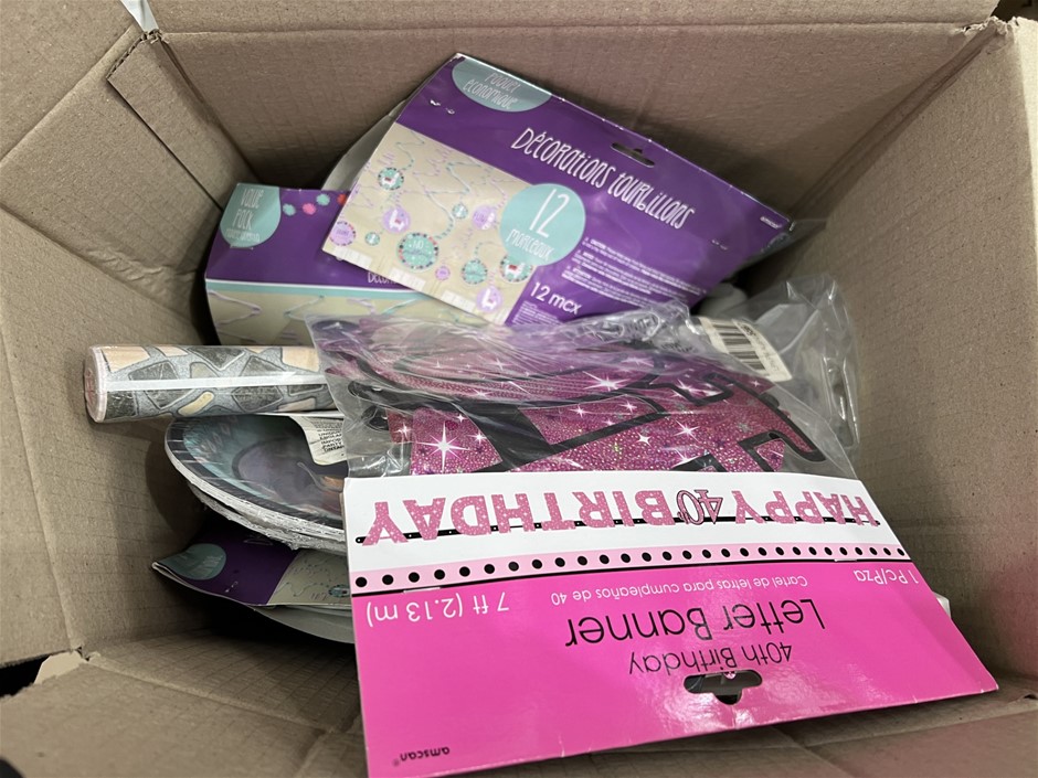 7 x Assorted Girl Party Products. NB: Photo as is. Some Not in Original Pac