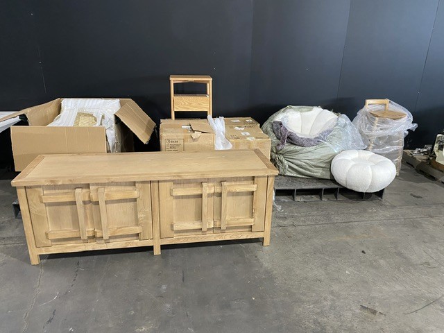 <p>Qty of Assorted Home Furniture</p>