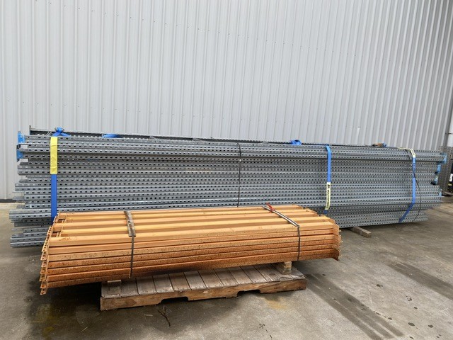 <p>Qty of 13 Bays of Dexion Pallet Racking</p>