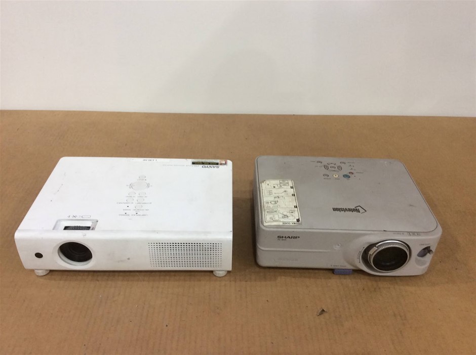 Sanyo PLC-XU101 & Sharp Notevision PG-B10S LCD Projectors