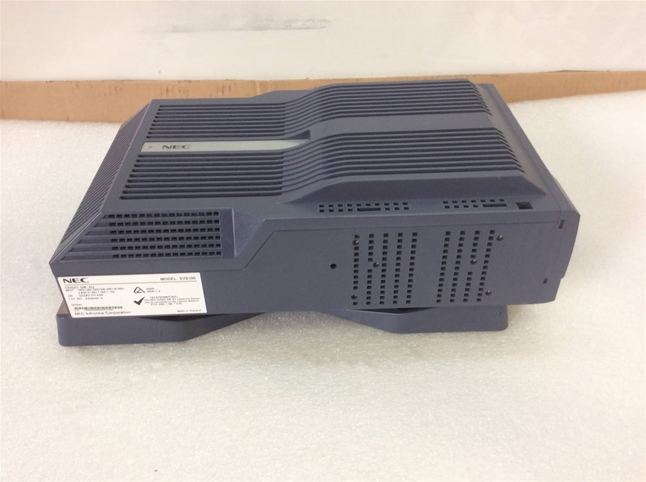 NEC SV8100 CHS2U GW-AU Telephone System