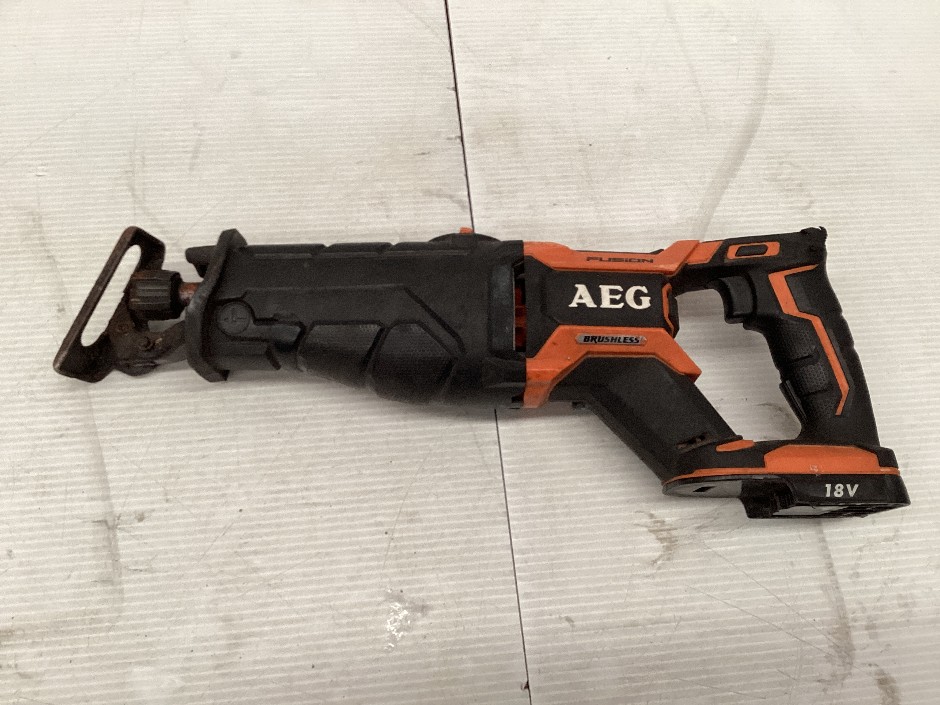 AEG Reciprocating Saw