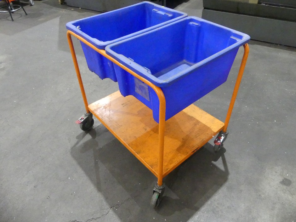 <p>Reflex Twin Bin Order Picking Trolley</p>