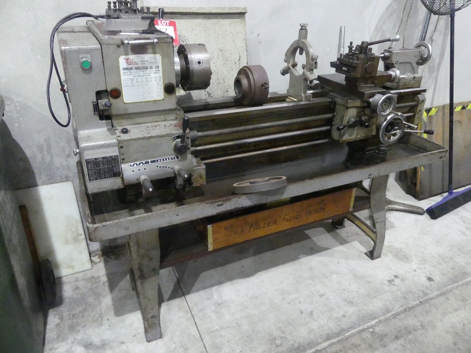 TUR Tool 350CH Center Lathe