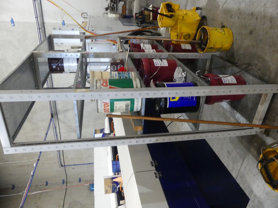 Shelving Unit (2 x Bays)