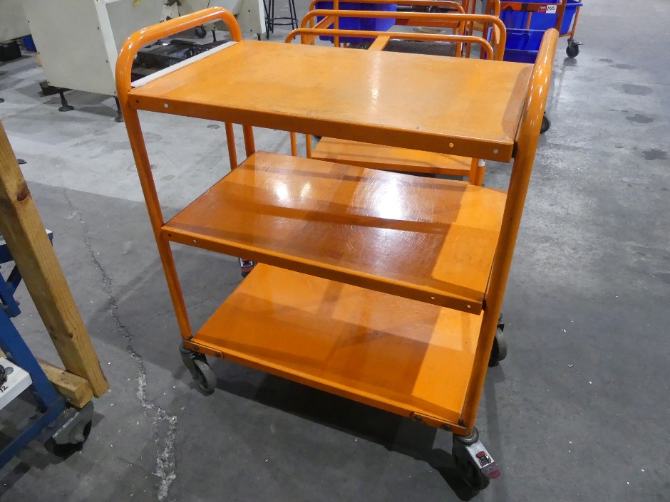 <p>Reflex Multi Deck Trolley</p>