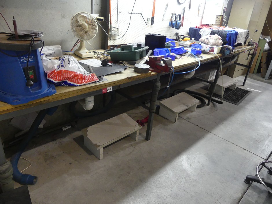 <p>Work Bench</p>