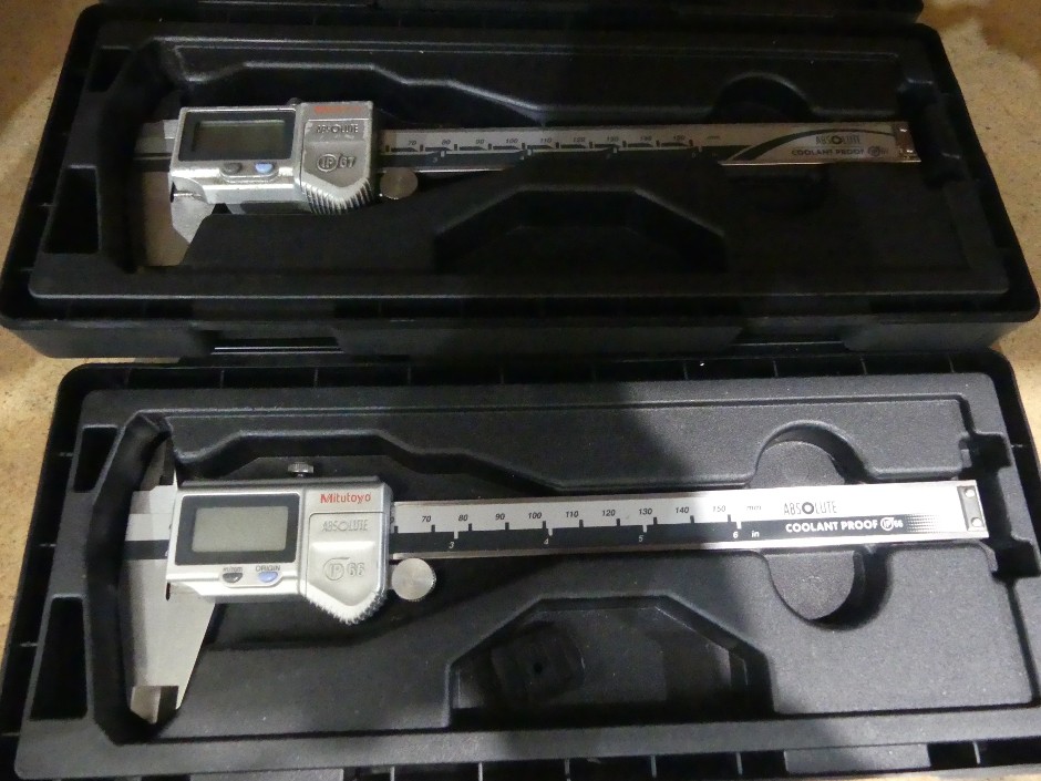 Mitutoyo Absolute Vernier Calipers (Qty 2)