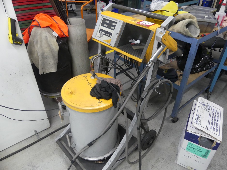 <p>ITW Gema Powder Coating Spray Unit & Booth</p>