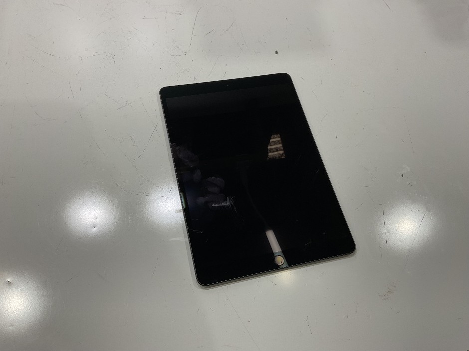 APPLE IPAD AIR 3RD GEN A2123