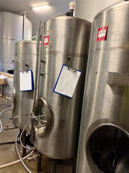 2850 Litre Stainless Steel Storage Tank