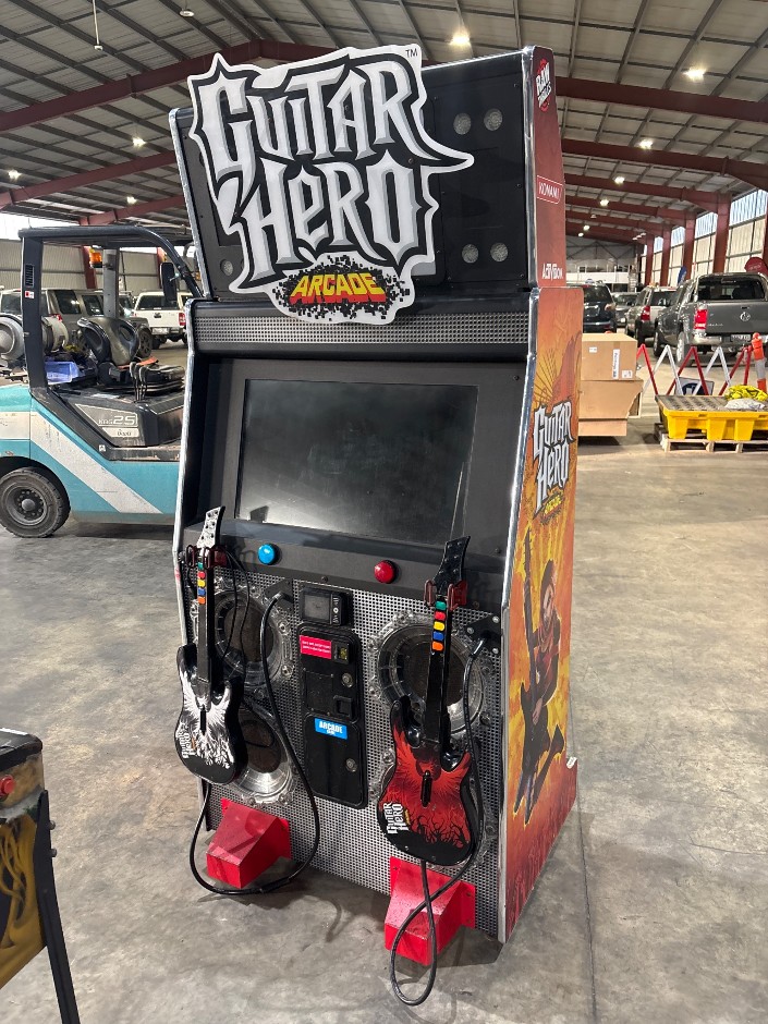 <p>Guitar Hero Guitar Hero Arcade</p>