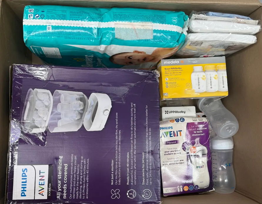 Assorted Box of Baby Items. NB: Items may not be in original packaging and