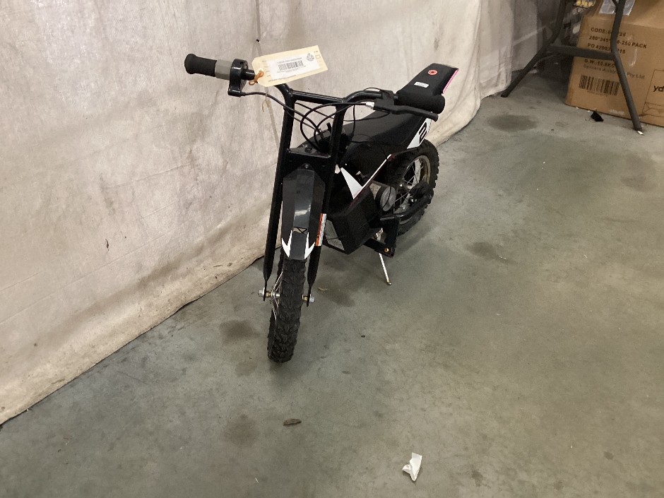 Kids Electric Razor Max125 Dirt Bike With  Euro Charger Plug
