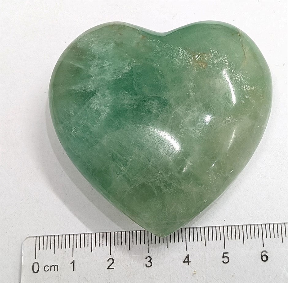 FLOURITE Crystal carved stone Heart