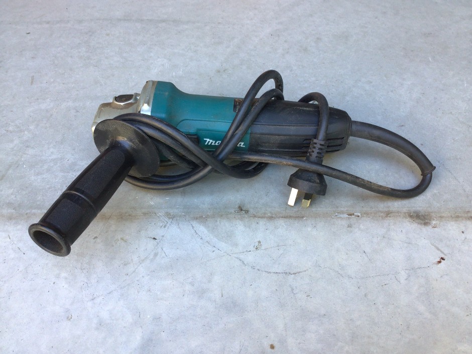 Makita GA4030 Corded Grinder