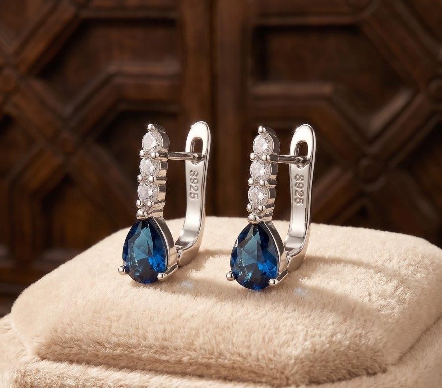 925 Sterling Silver Blue Brilliant Cut Simulated Diamonds Earring