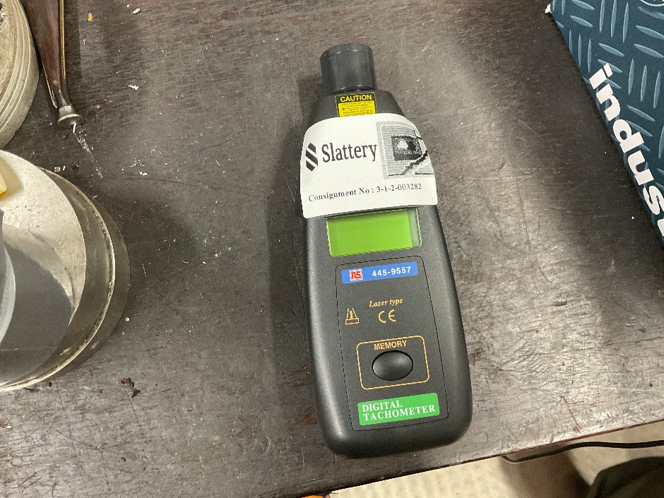<p>Digital Tachometer</p>