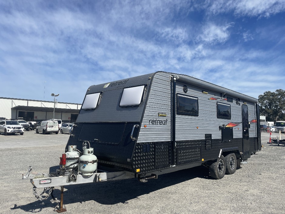 2016 Retreat Brampton Caravan