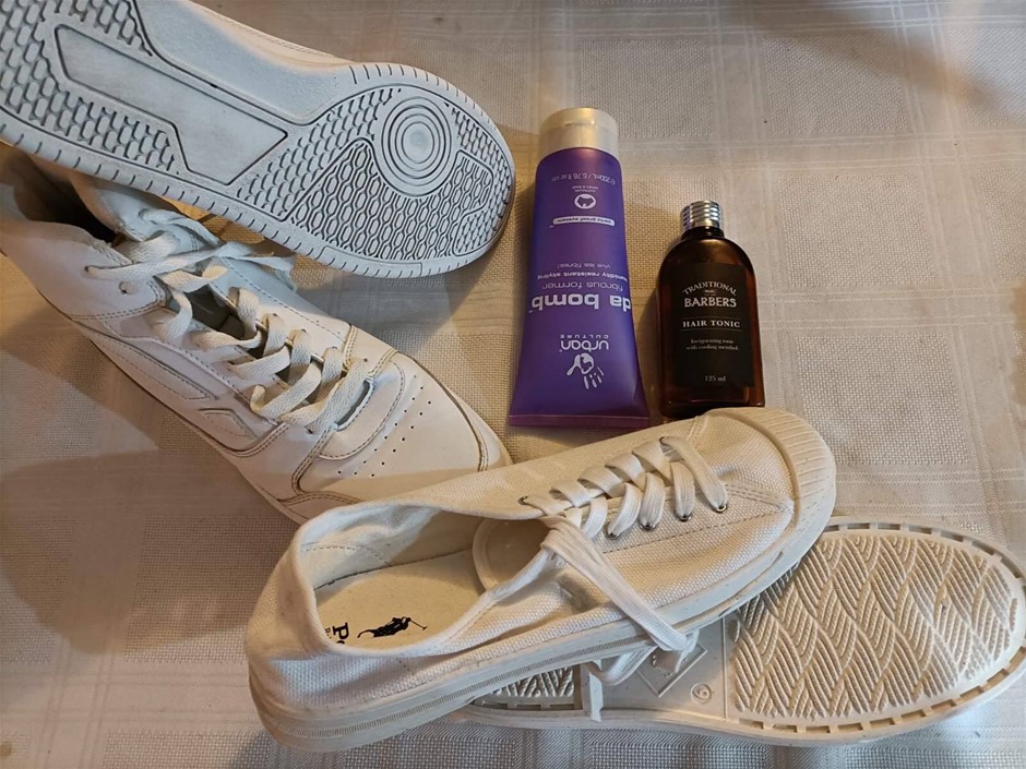 LA Gear & Polo Rubber Shoes Size US 9 ex Display as New and Hair Groom toni