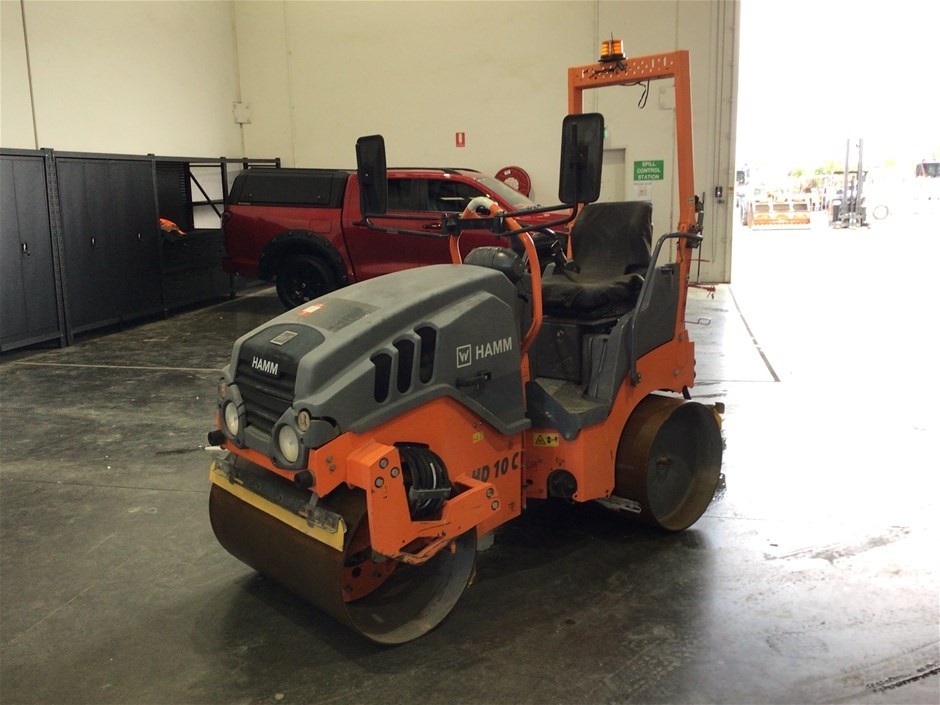 Hamm HD10CVV Smooth Drum Roller