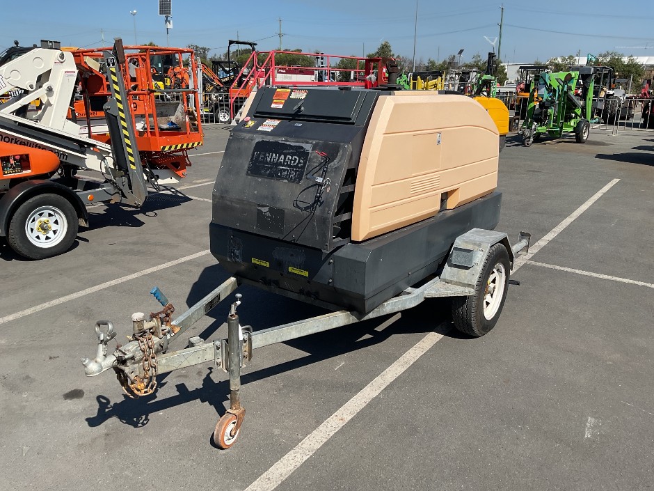 <p>2017 SPP Pumps Diesel Dewatering Pump w/ Chassis Works Single Axle</p>