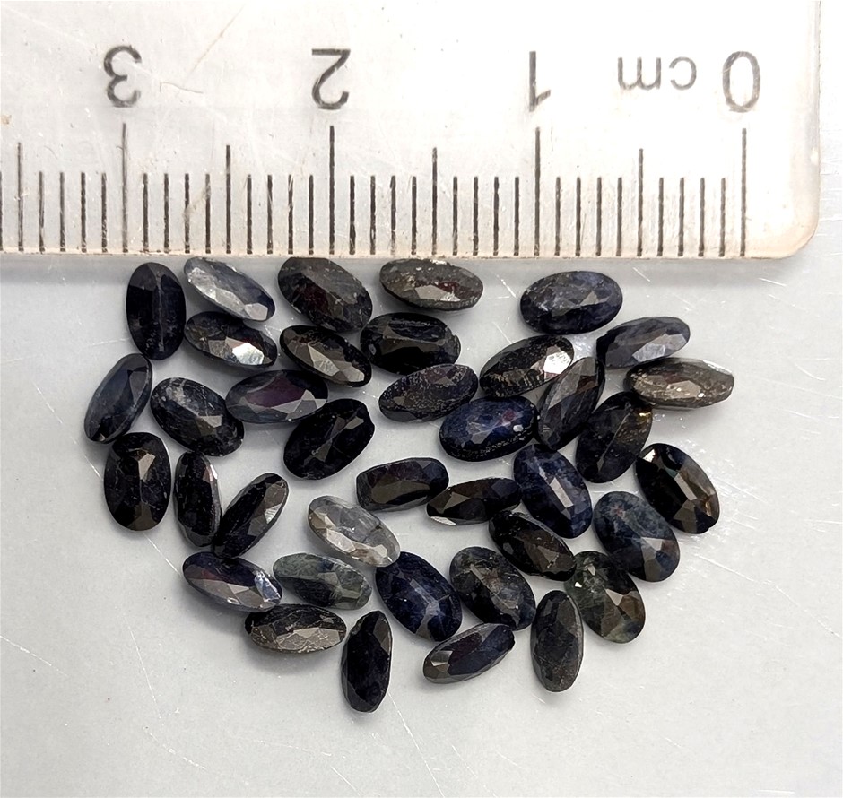 10 carats SAPPHIRE Gemstones
