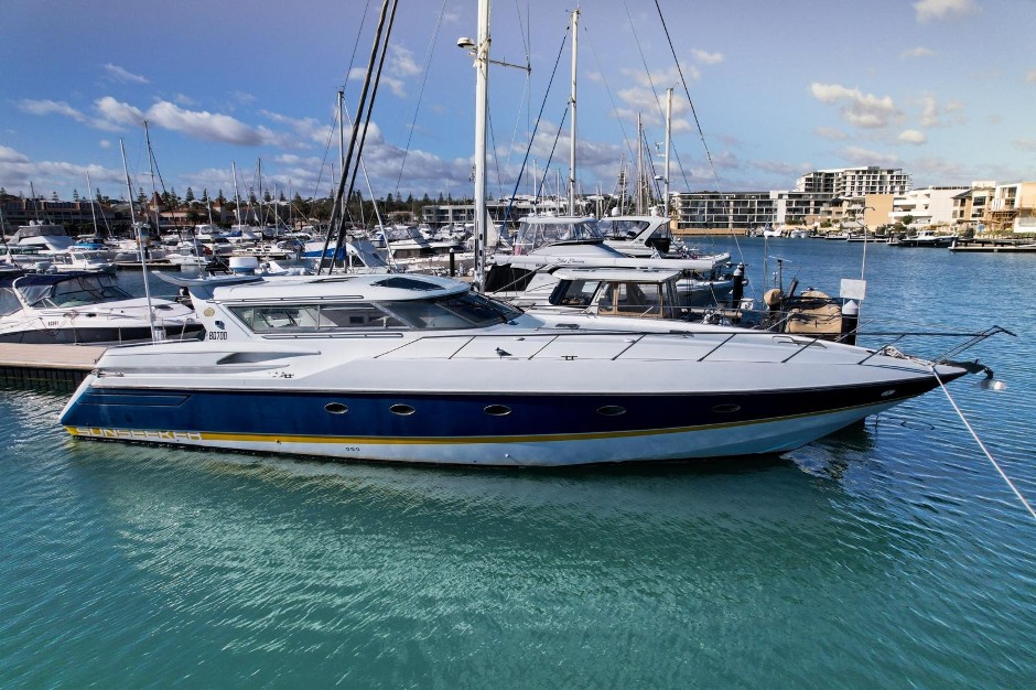 <p>Sunseeker Renegade 60 Sports Cruiser</p>
