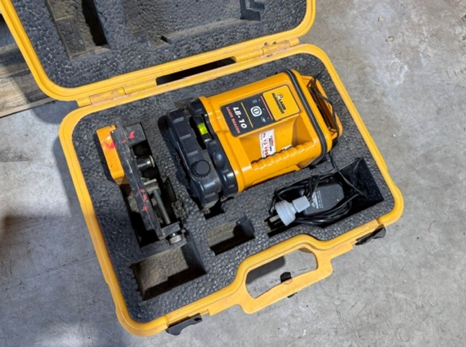 <p>Laser Alignment LB-10 Laser Beacon System</p>