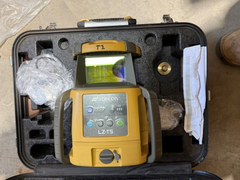 Topcon LZ-T5 Laser Transmitter