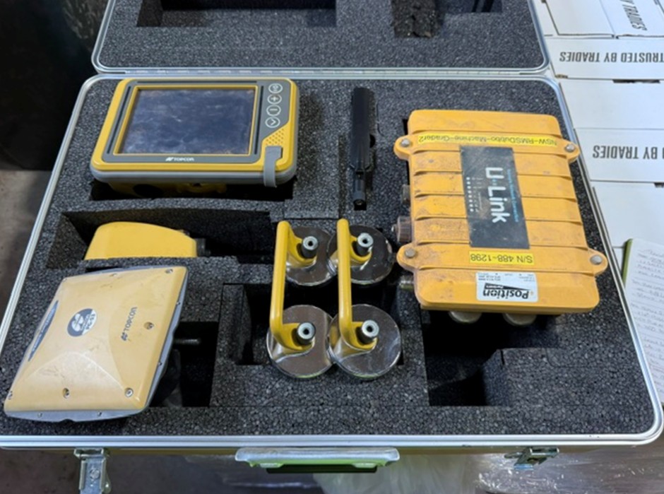 <p>Topcon Components</p>
