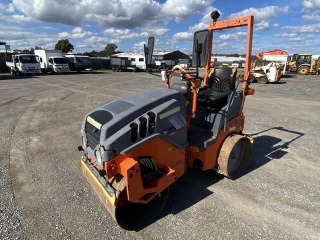 <p>2014 Hamm HD10C Smooth Drum Roller</p>