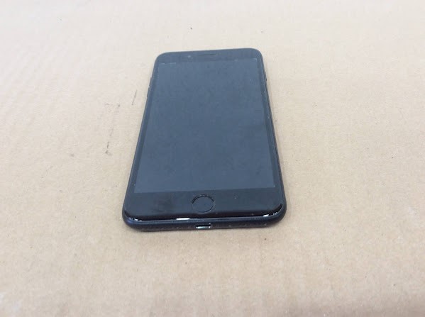 APPLE IPHONE 7 PLUS (A1784) Phone 32GB