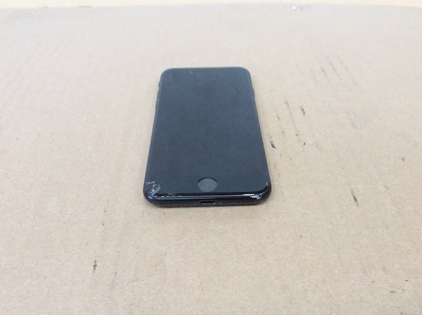 APPLE IPHONE SE2 (A2296) Phone 64GB